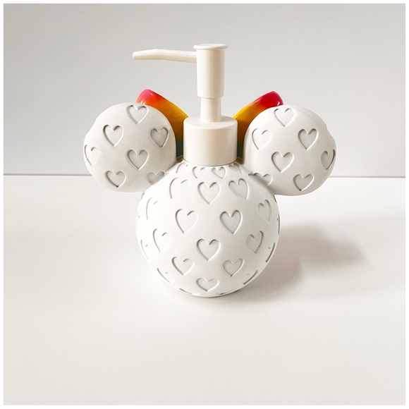 Minnie Mouse Soap Dispenser - Picture 2 of 2